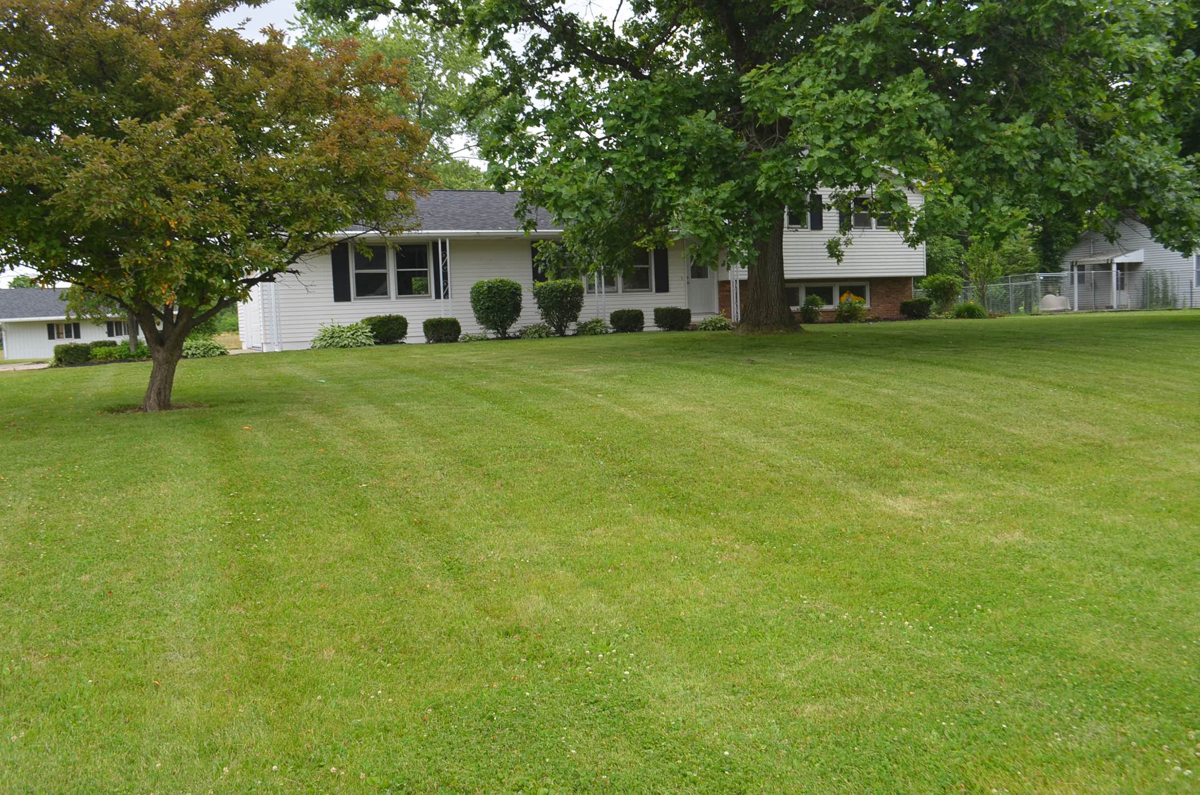 Home in Van Wert County, Ohio - REAL ESTATE AUCTION OFFERED IN 1 TRACT IN VAN WERT COUNTY, OHIO